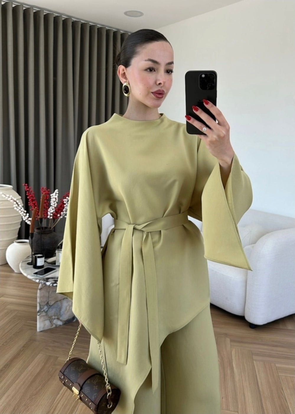 Thr Classic&modest suit