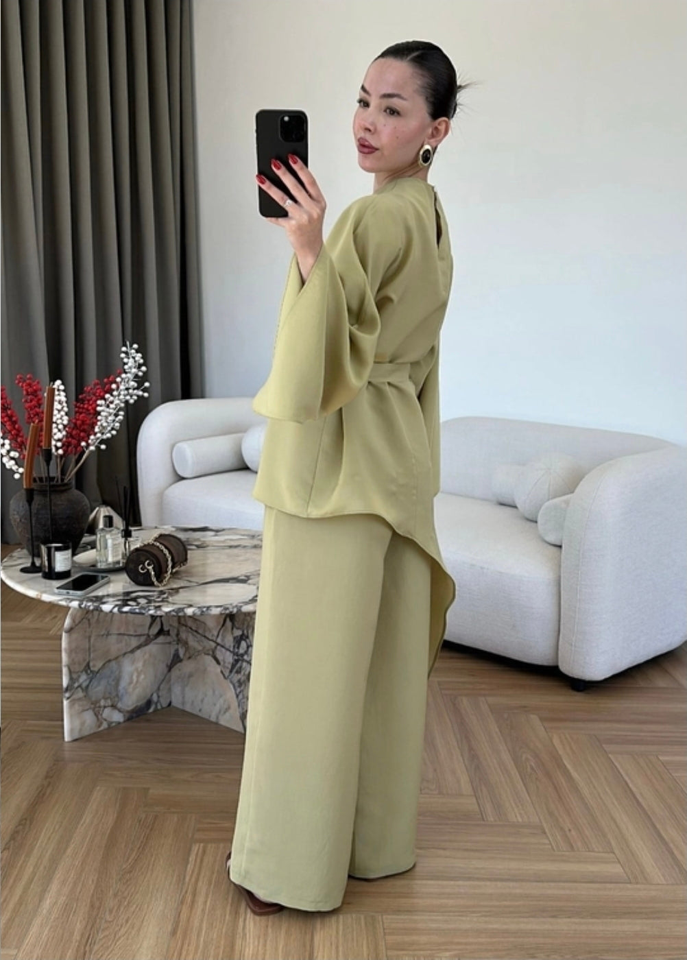 Thr Classic&modest suit