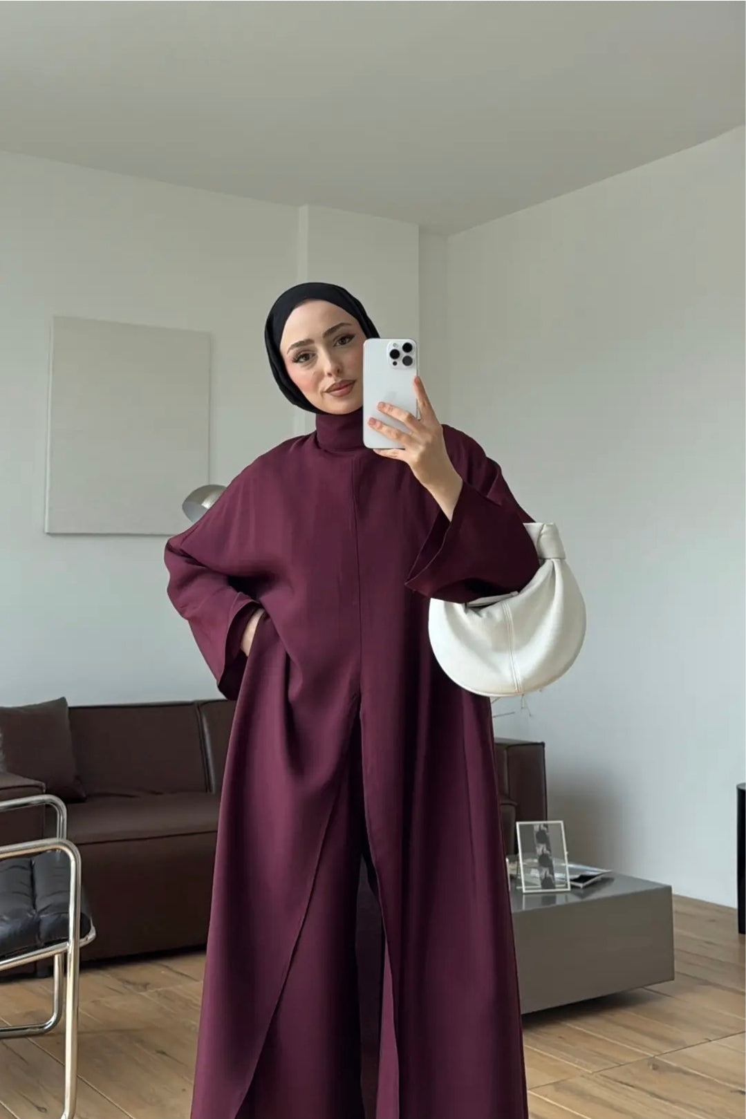 The Modest set