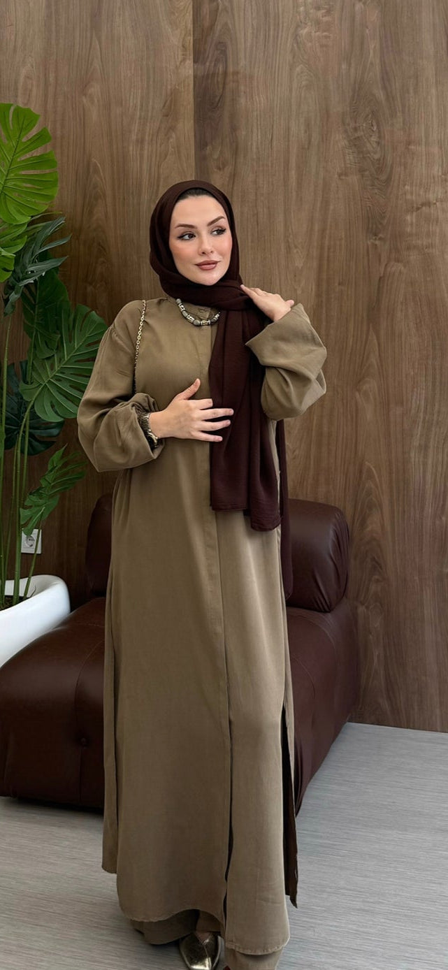 Modest set
