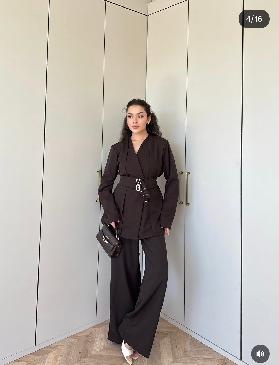 Elegant modest set