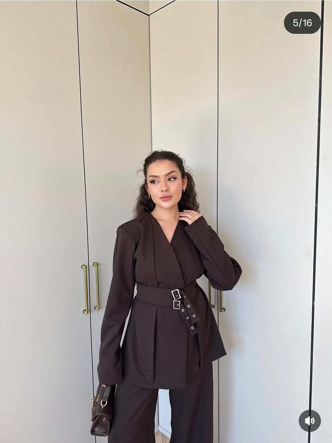 Elegant modest set