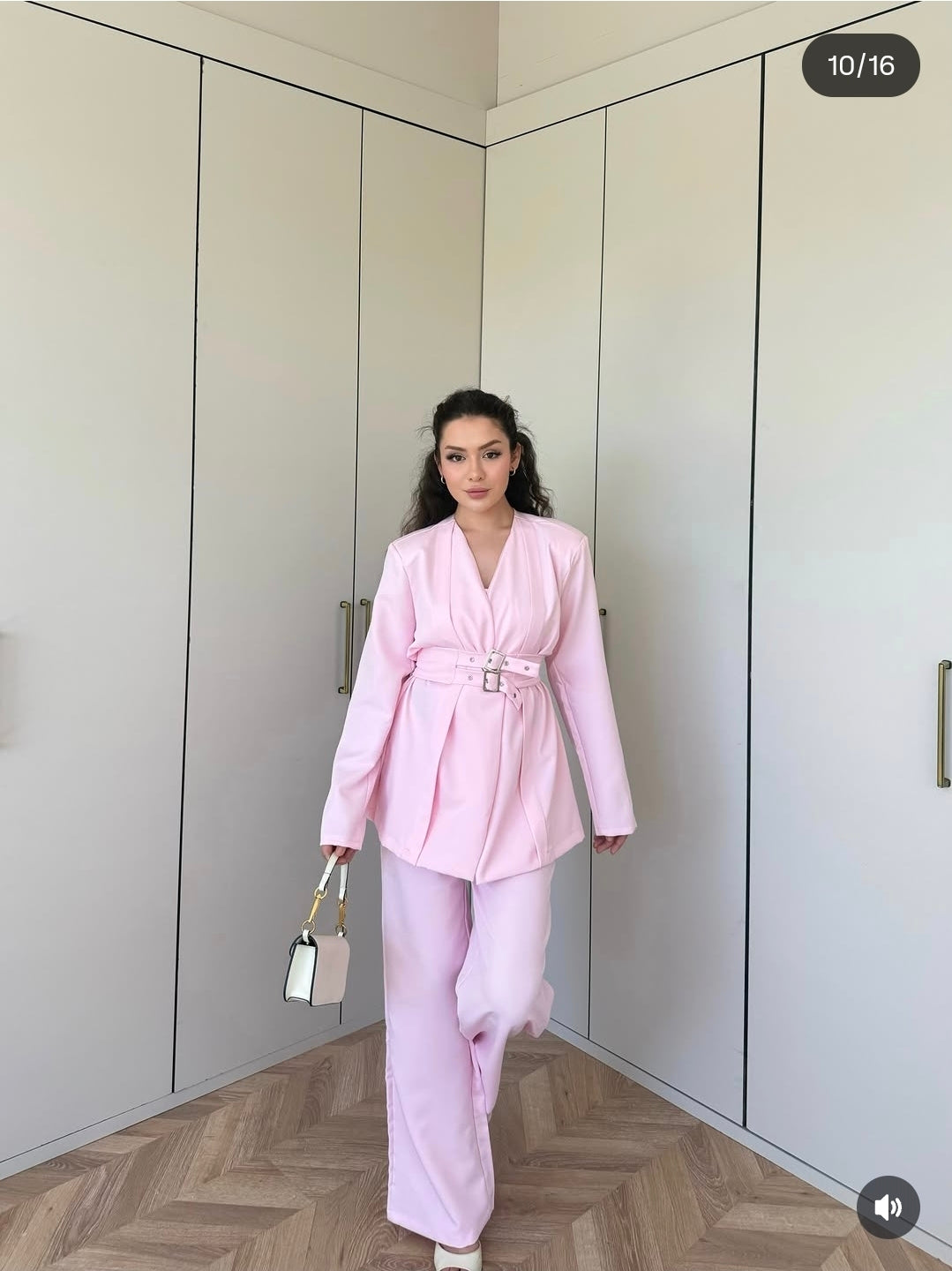 Elegant modest set
