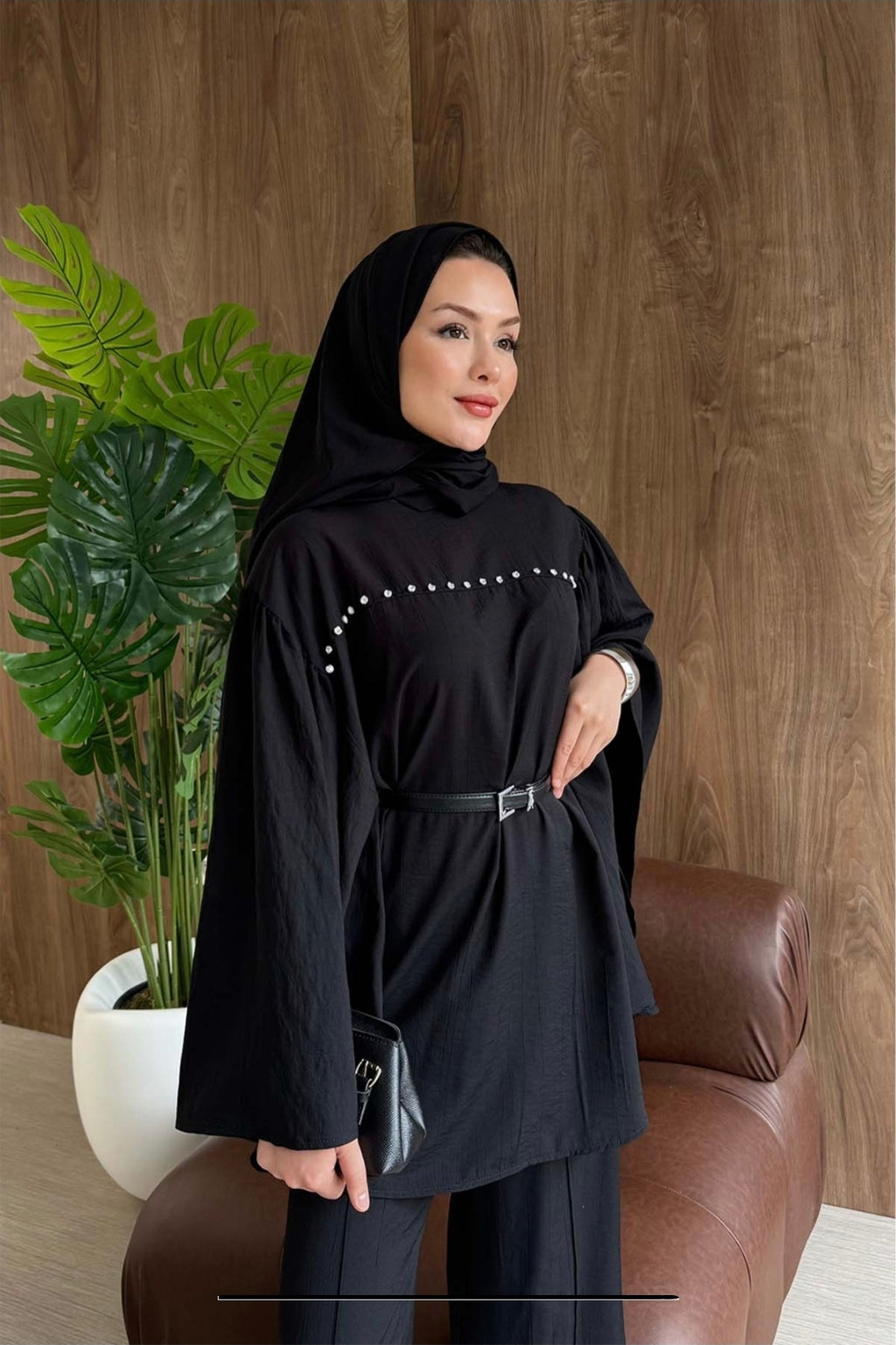 Modest set