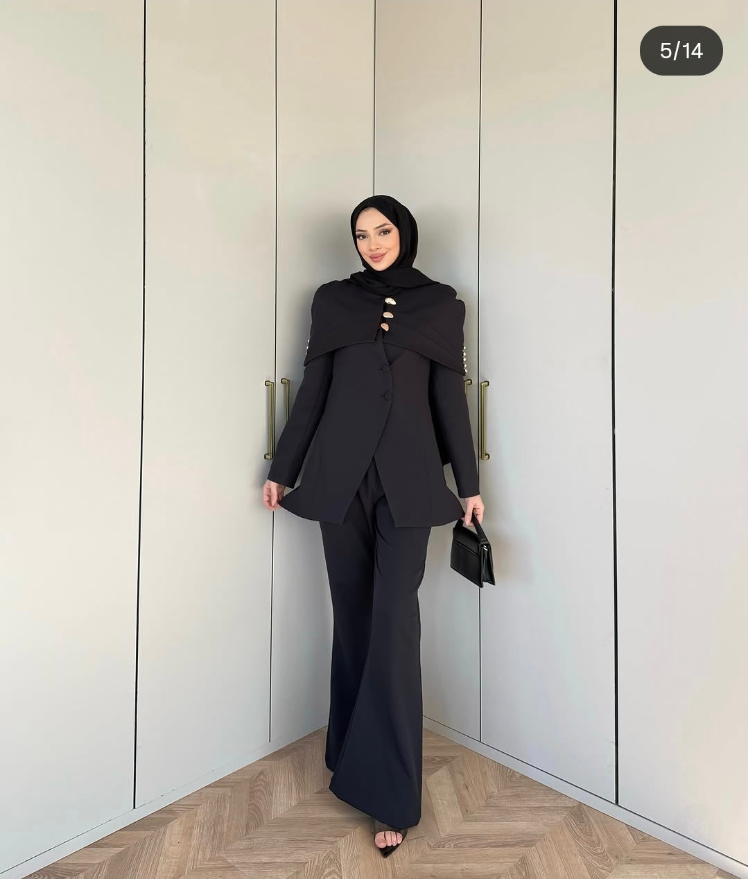 Modest set