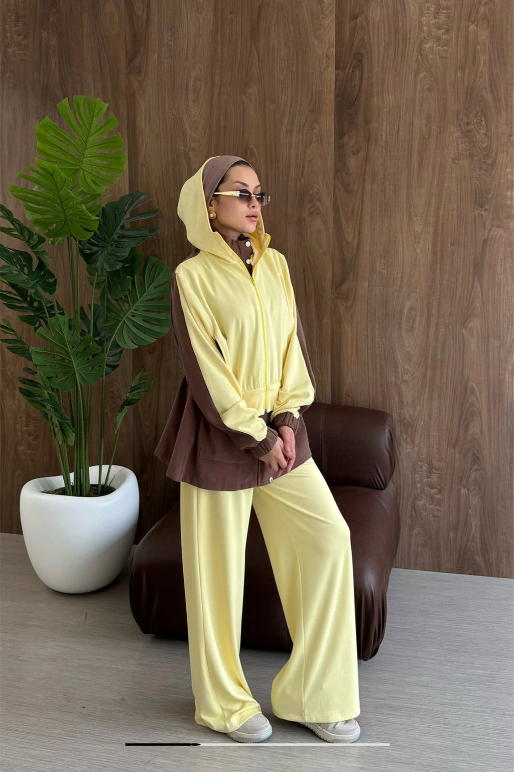 Modest casual set